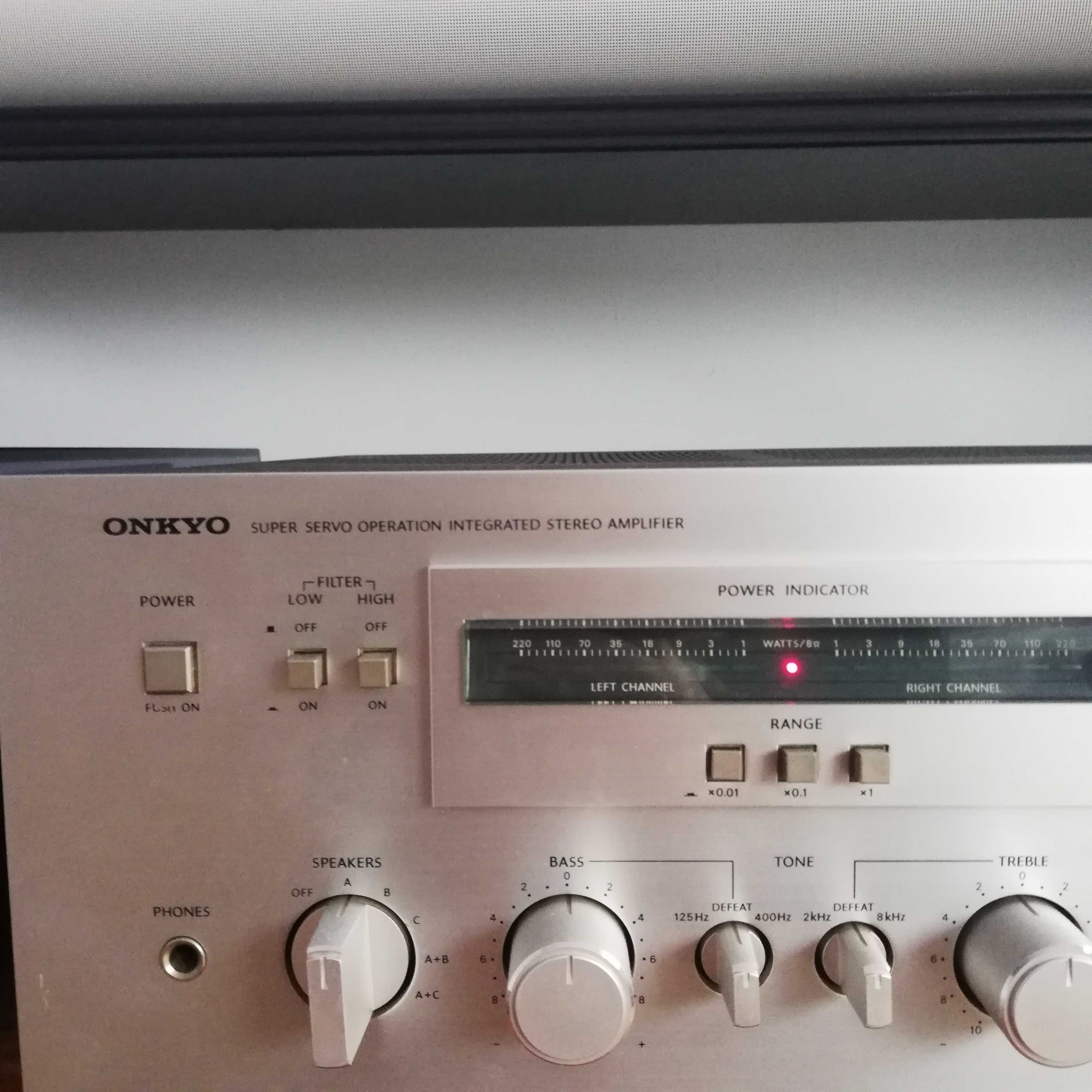 wzmacniacz onkyo a 7090