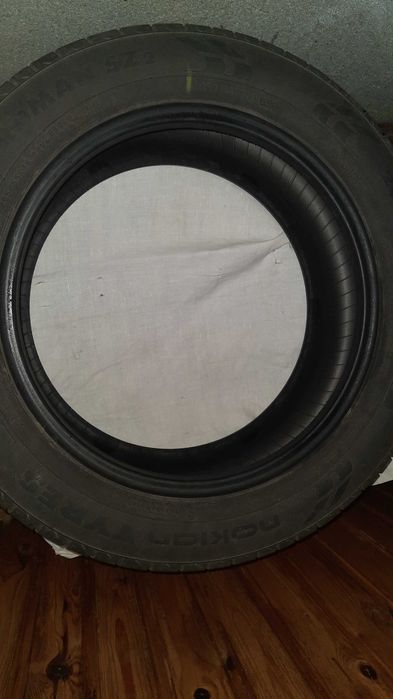 Резина літня  205/55 R16