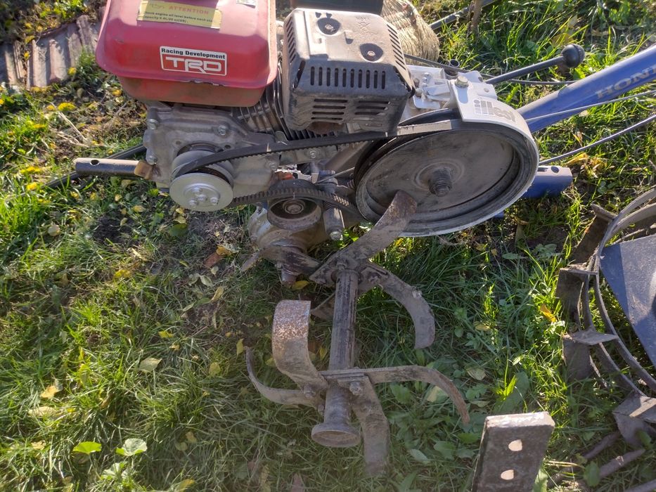 Продам мотоблок,1н сезон був у використані.