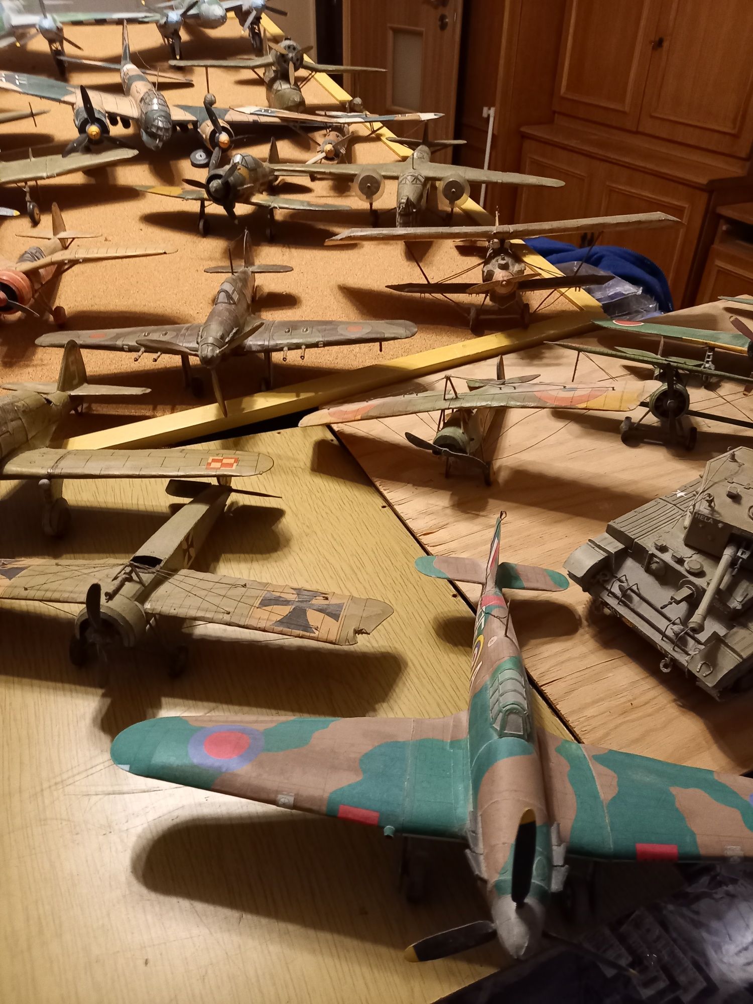 Kolekcja modeli samolotów - 26 sztuk