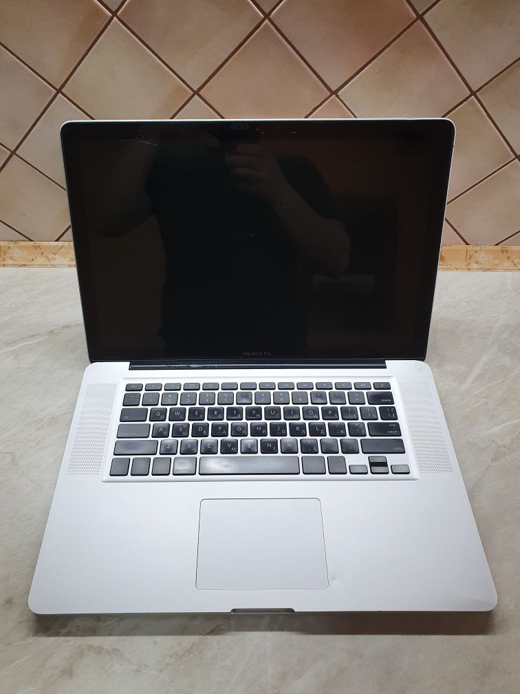 Apple MacBook Pro 15 2008 A1286 нерабочий