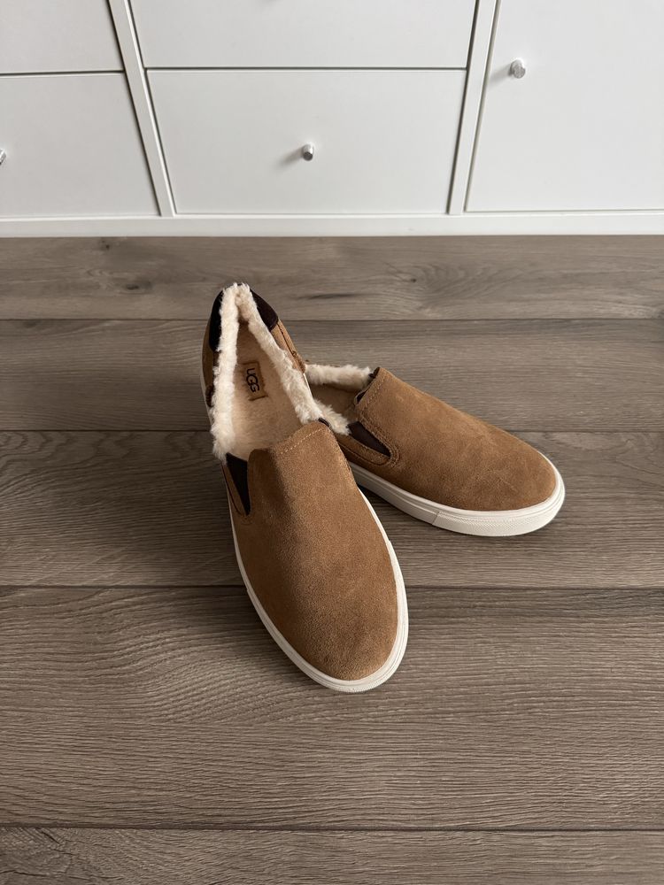 UGG чоловічі мокасини оригінал 42р