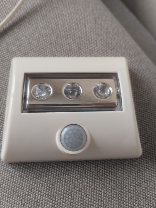 Светильник магнитный osram