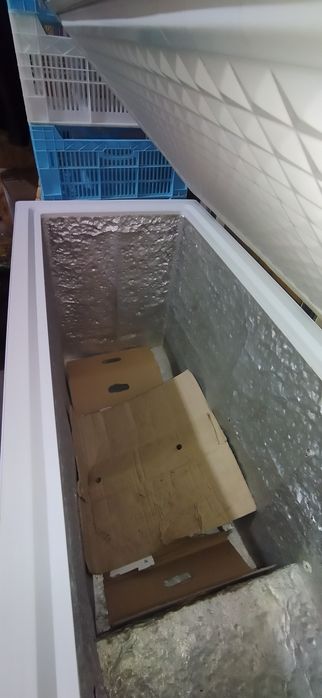 Морозильна камера...