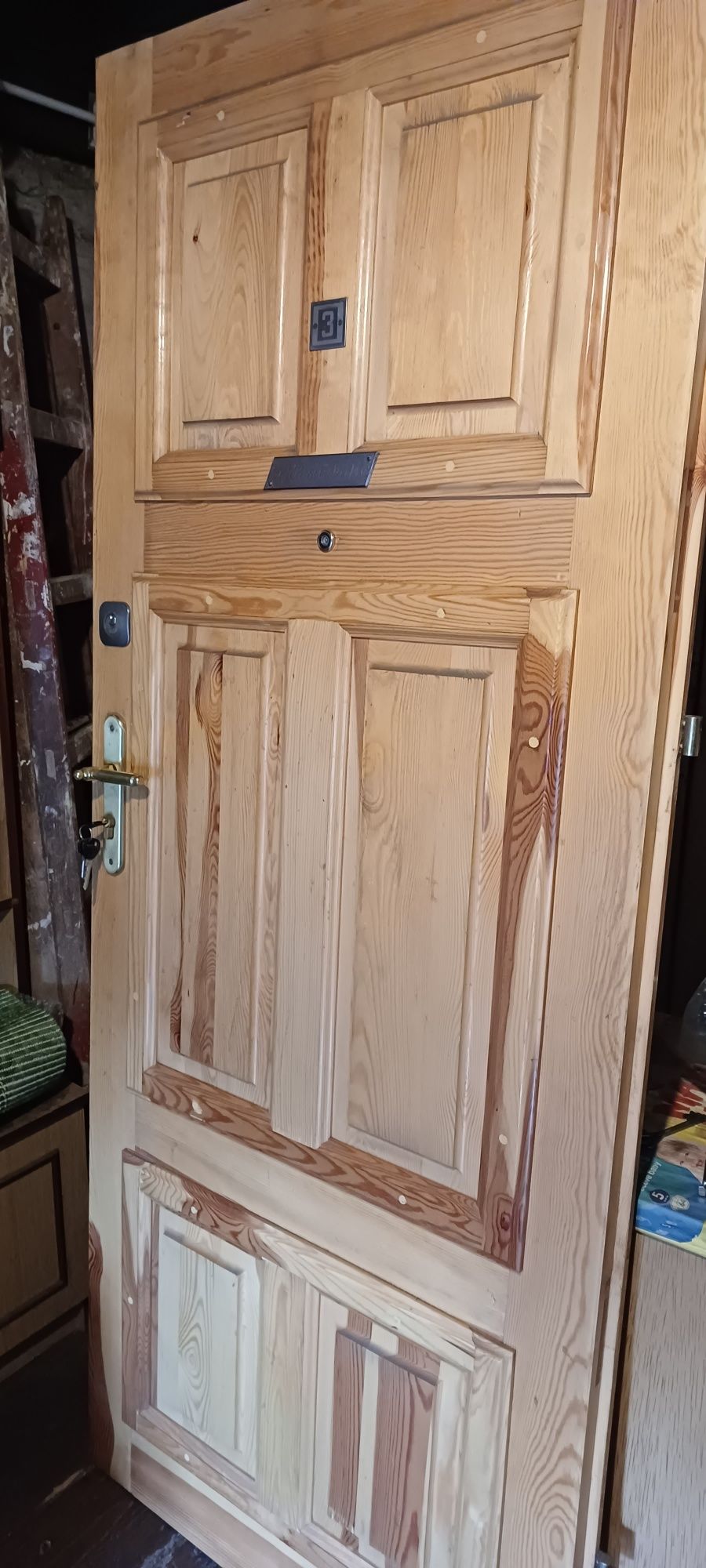 Porządne drzwi drewniane- Kamienna Góra