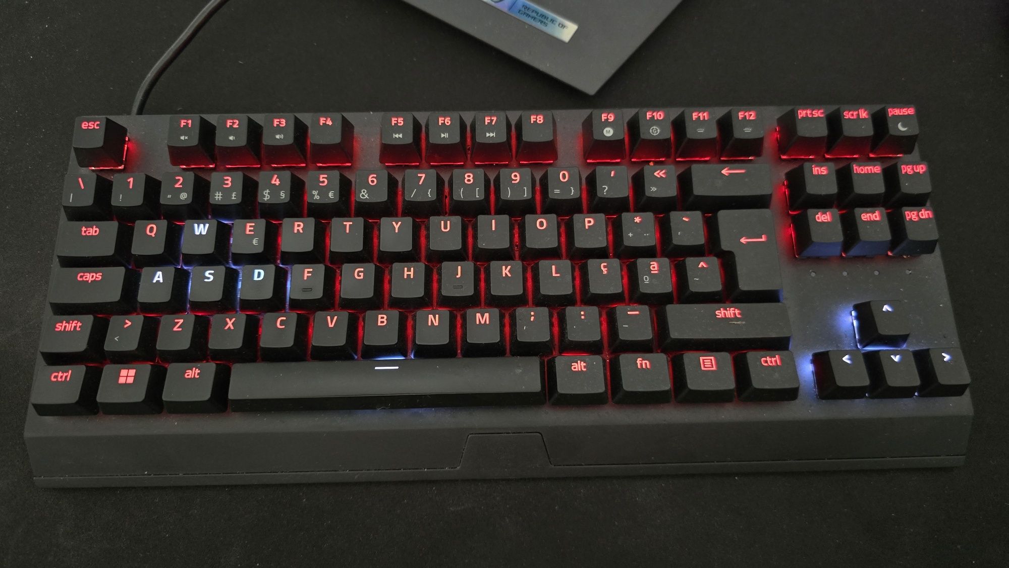 Setup Completo Gamer ASUS ROG Strix + RTX 4070 + Logitech/Razer