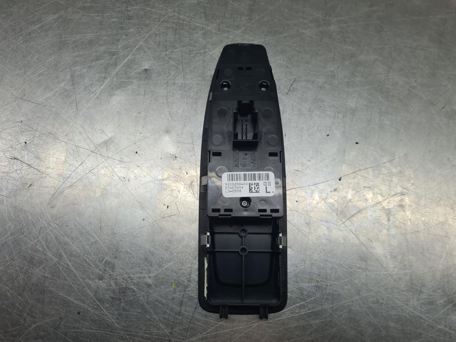 Comando / botão / interruptor vidros frente esquerdo BMW 2 Coupé (F22,
