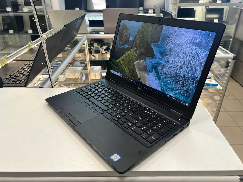Гурт! Ноутбук Dell Latitude 5580 i5-7300U/8GB/SSD 240GB/FHD IPS
