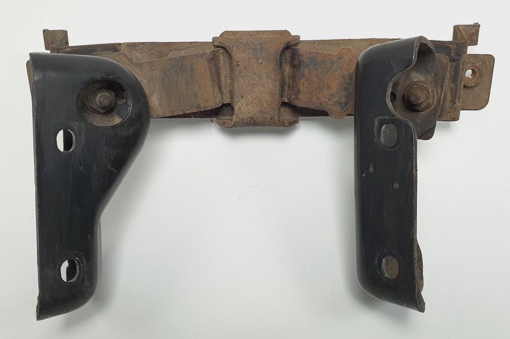 ŁAPA SKRZYNI BIEGÓW JEEP GRAND CHEROKEE III WH CRD