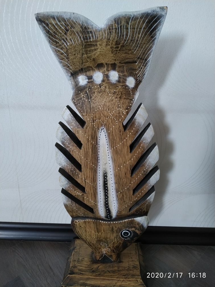 Статуэтка Сувенир из дерева Рыба