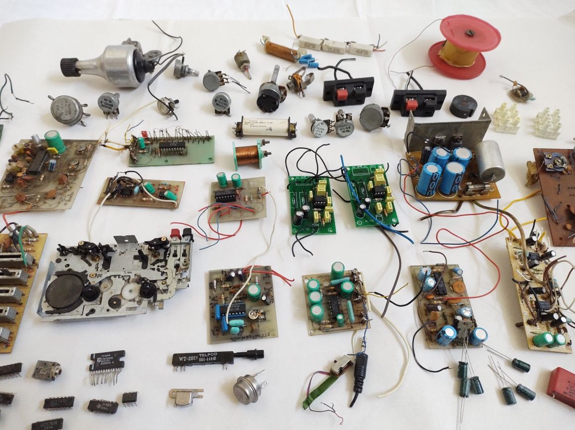 Części elektroniczne zestaw radio amatora serwisanta układy scalone