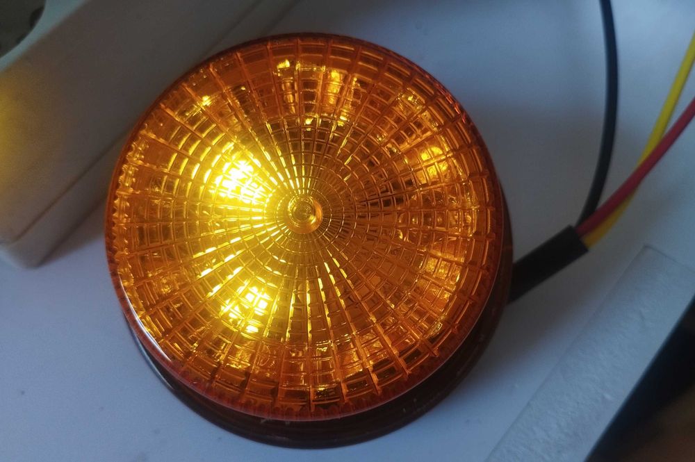 Pirilampo pequeno em led para trator, luz pisca tipo rotativa