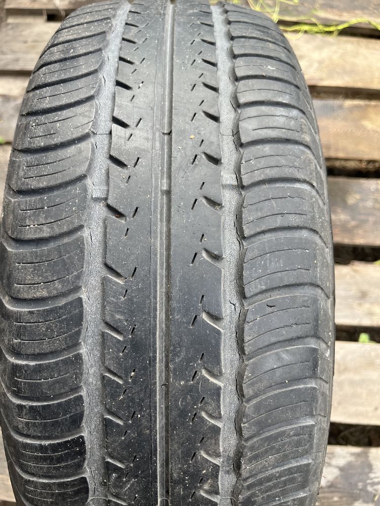 Opony letnie GoodYear 195/55R16