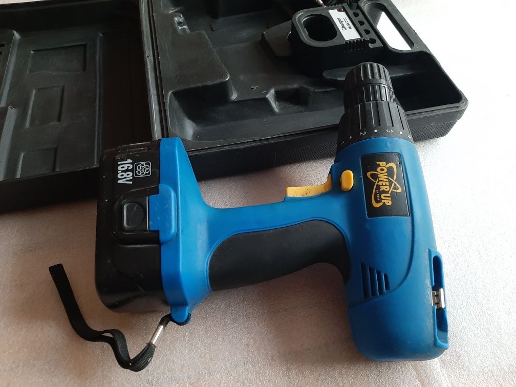 Wkrętarka Power UP Mocna 16,8V komplet.