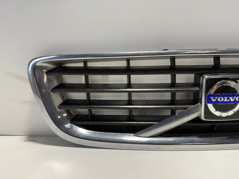 Volvo S40 V50 grill atrapa chłodnicy lift 07-13 nr 1