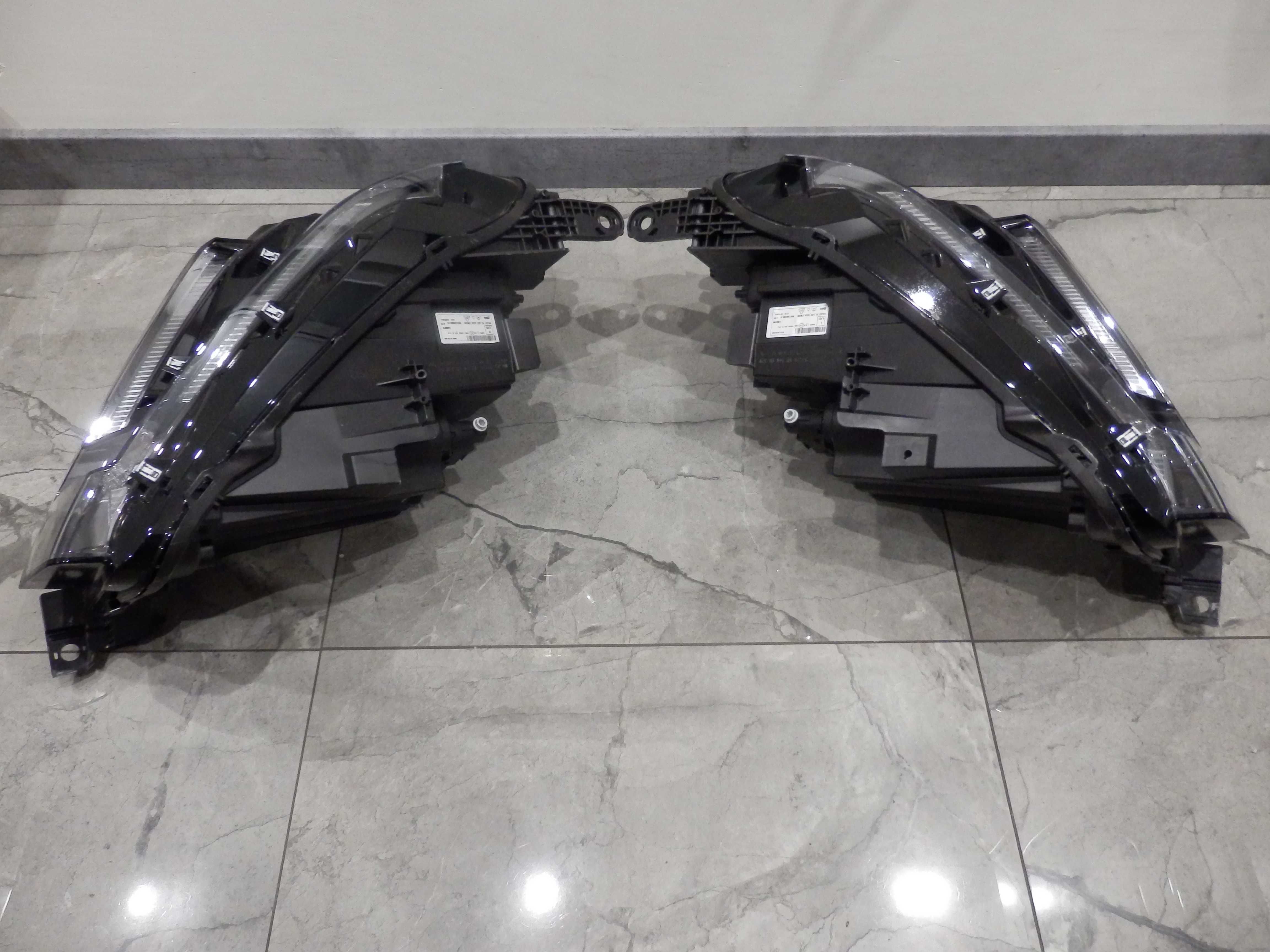 Citroen C3 EC-3 Berlingo IV 4 2024- Lampa Lewa Prawa Full Led Przód EU