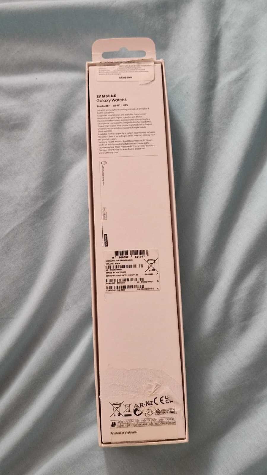 Galaxy Watch 4 40mm com um mini raspão.
