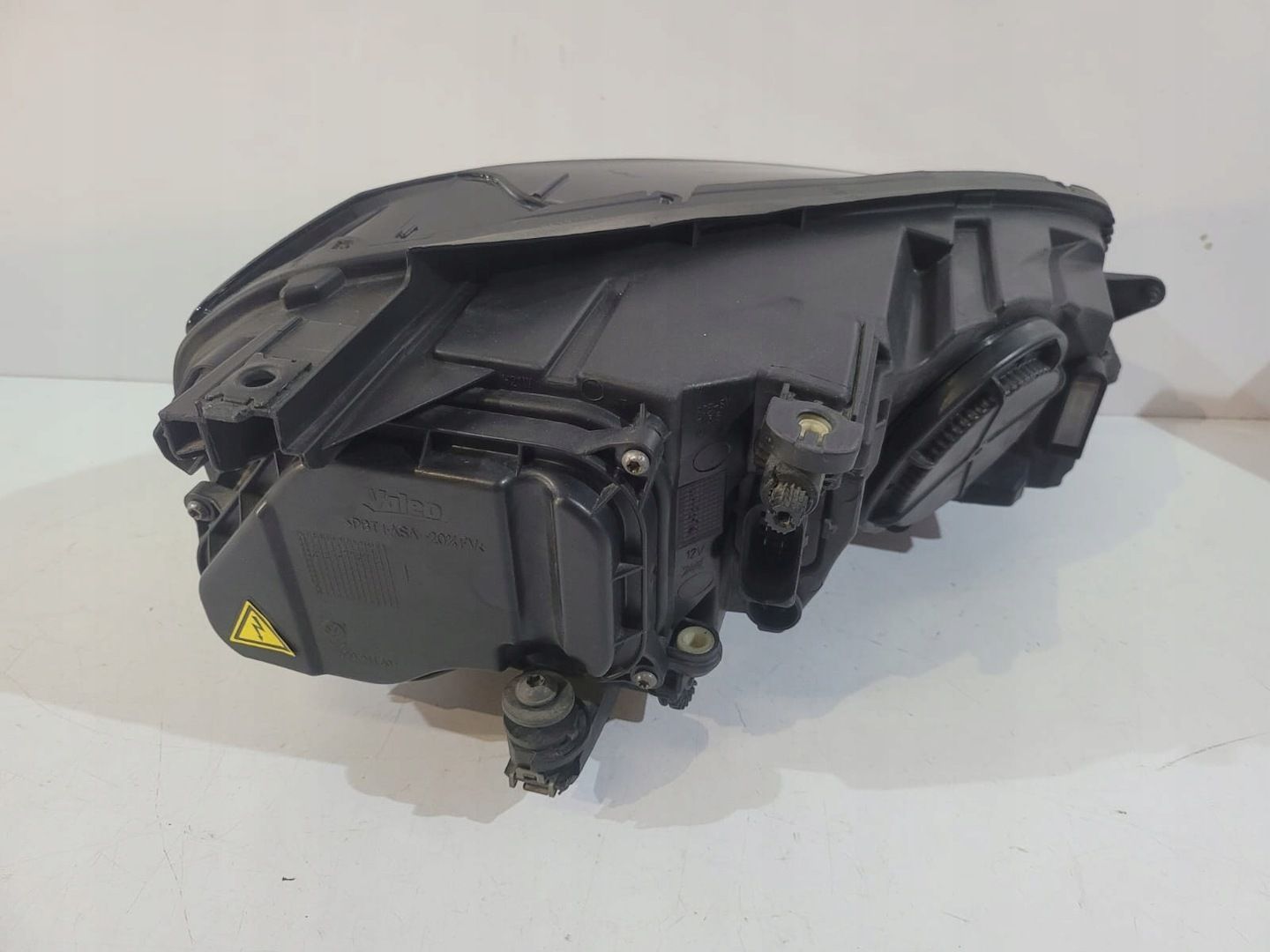 VW Golf 7 Bi-xenon / Dynamic Led - L 13586