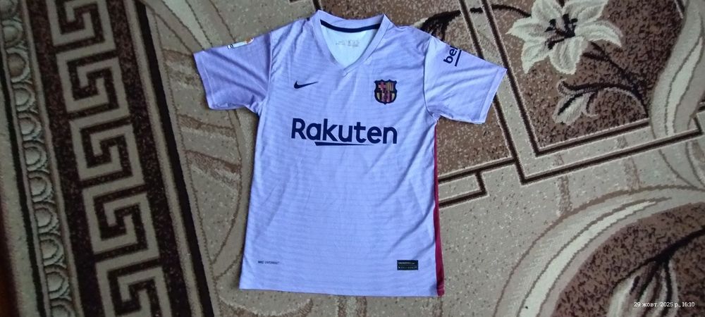 Продам футболку месі барселона