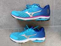 Buty sportowe MIZUNO r.40,5