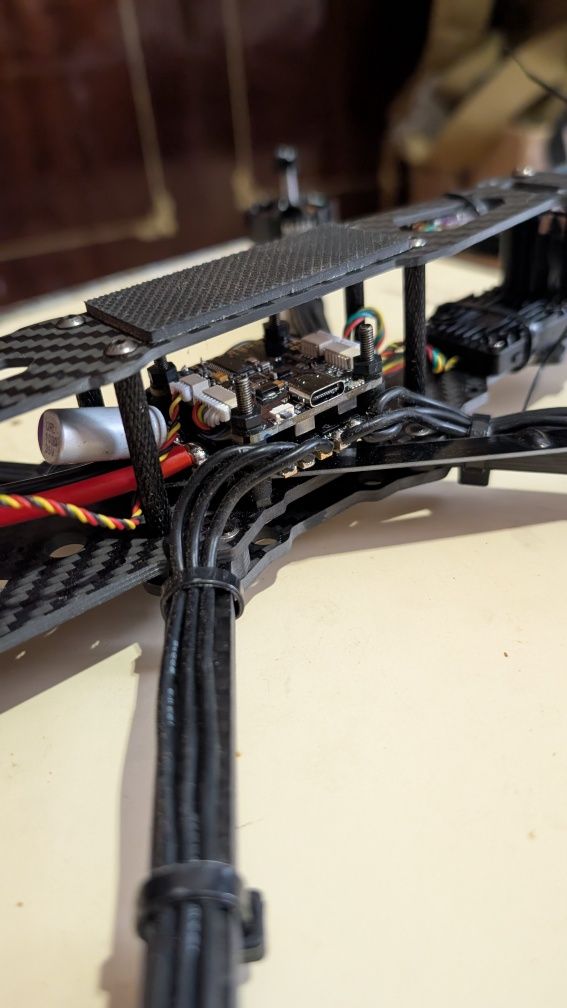 Якісні FPV дрони 7" (10шт) за вигідною ціною з антенами та пропами