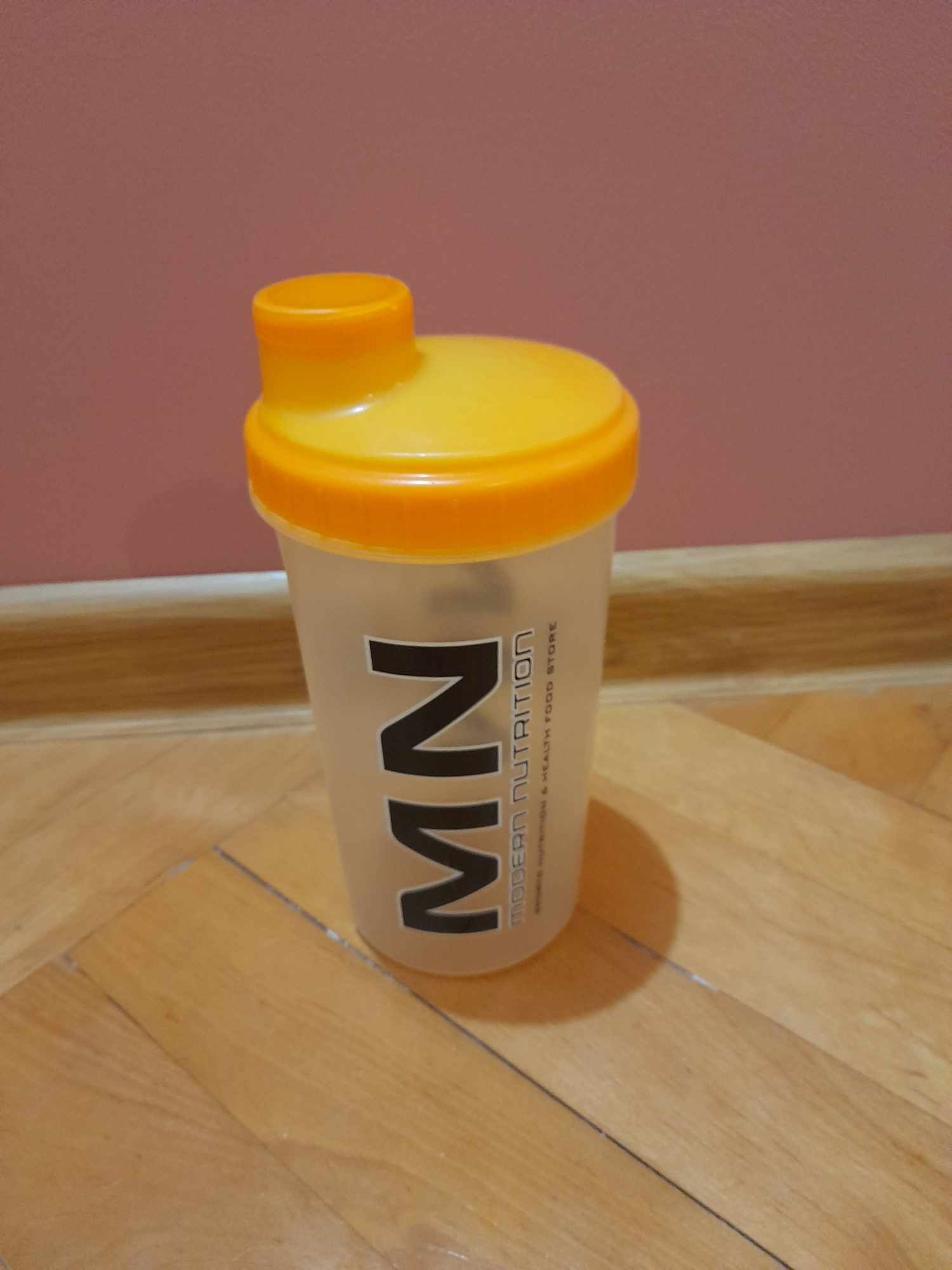 Shaker modern nutrition