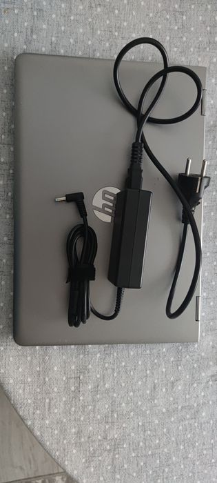 HP Pavilion X360 i3-7100U 8GB 128GB(SSD)