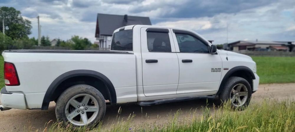 Dodge RAM 2014r. DODGE RAM 1500 5.7 V8 HEMI NA MIEJSCU W POLSCE Sprawny