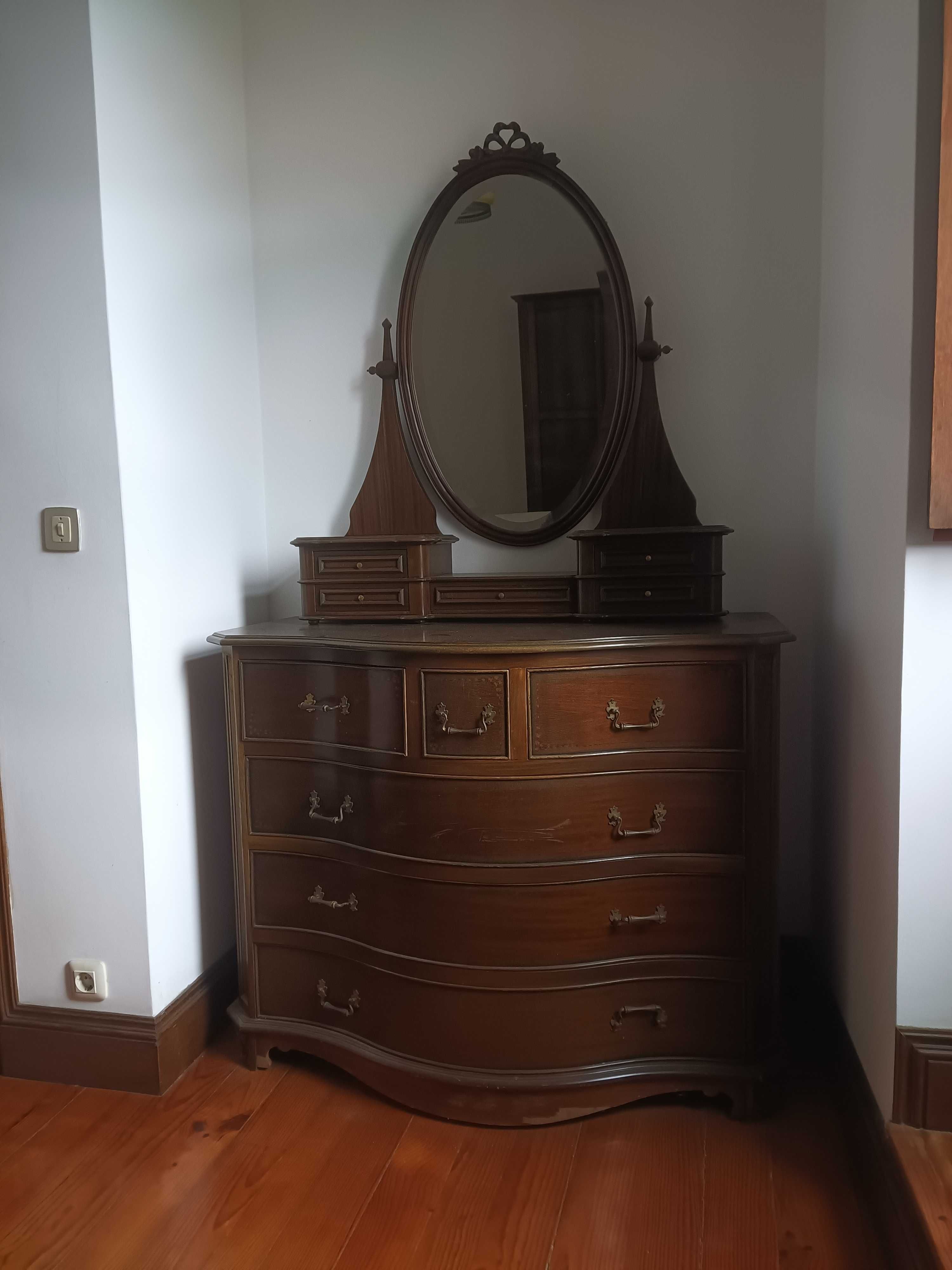 Quarto individual/"solteiro"