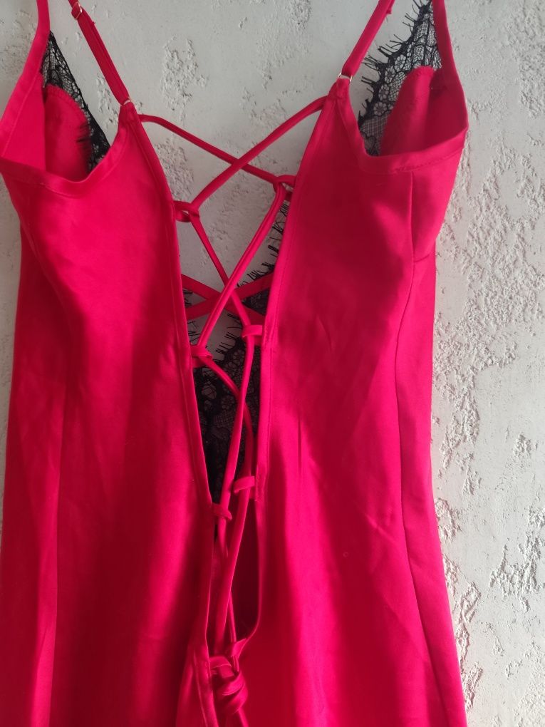 Koszulka nocna z koronką na regulowane ramiączka rozm XS. Ann Summers.