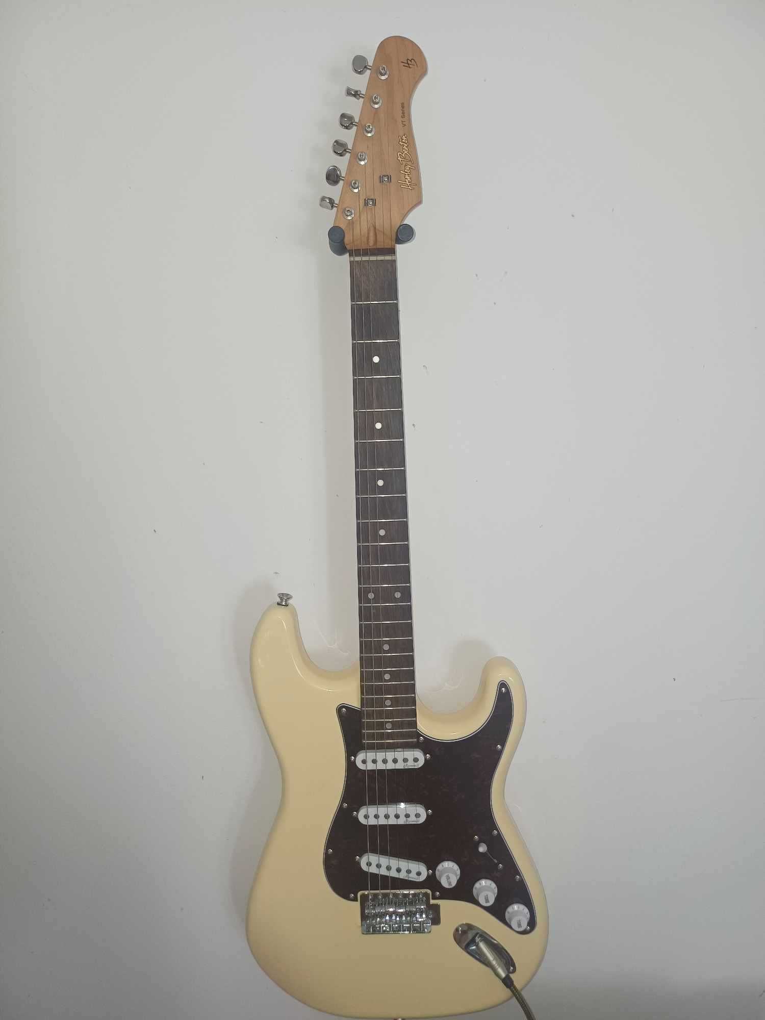 Gitara Elektryczna Harley Benton ST-62 Vintage Series + Wzmacniacz VOX