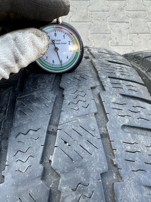 205/65r16c michelin agilis alpin zima para
