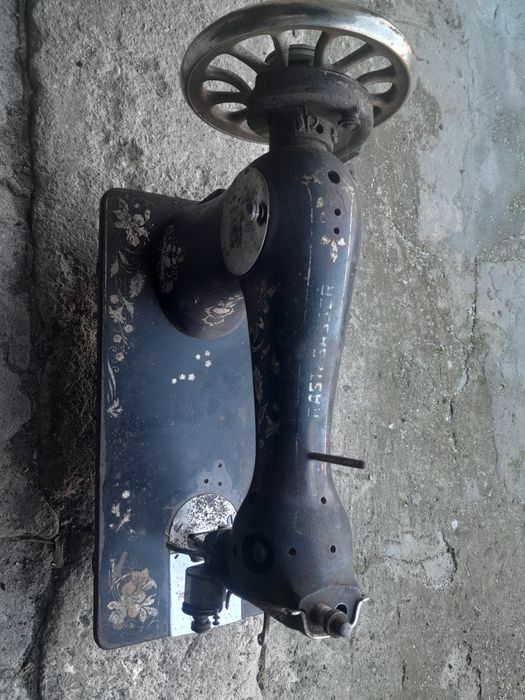 Maszyna do szycia Rast Gasser