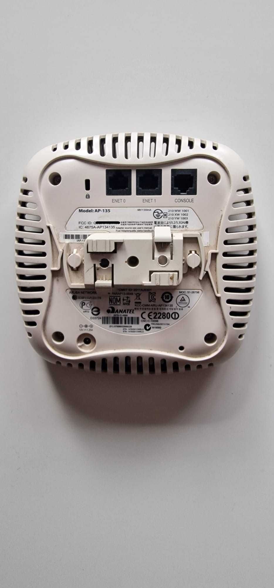 Aruba AP-135 – Access Point Dual-Band – 3x3 MIMO – LAN x2 – PoE