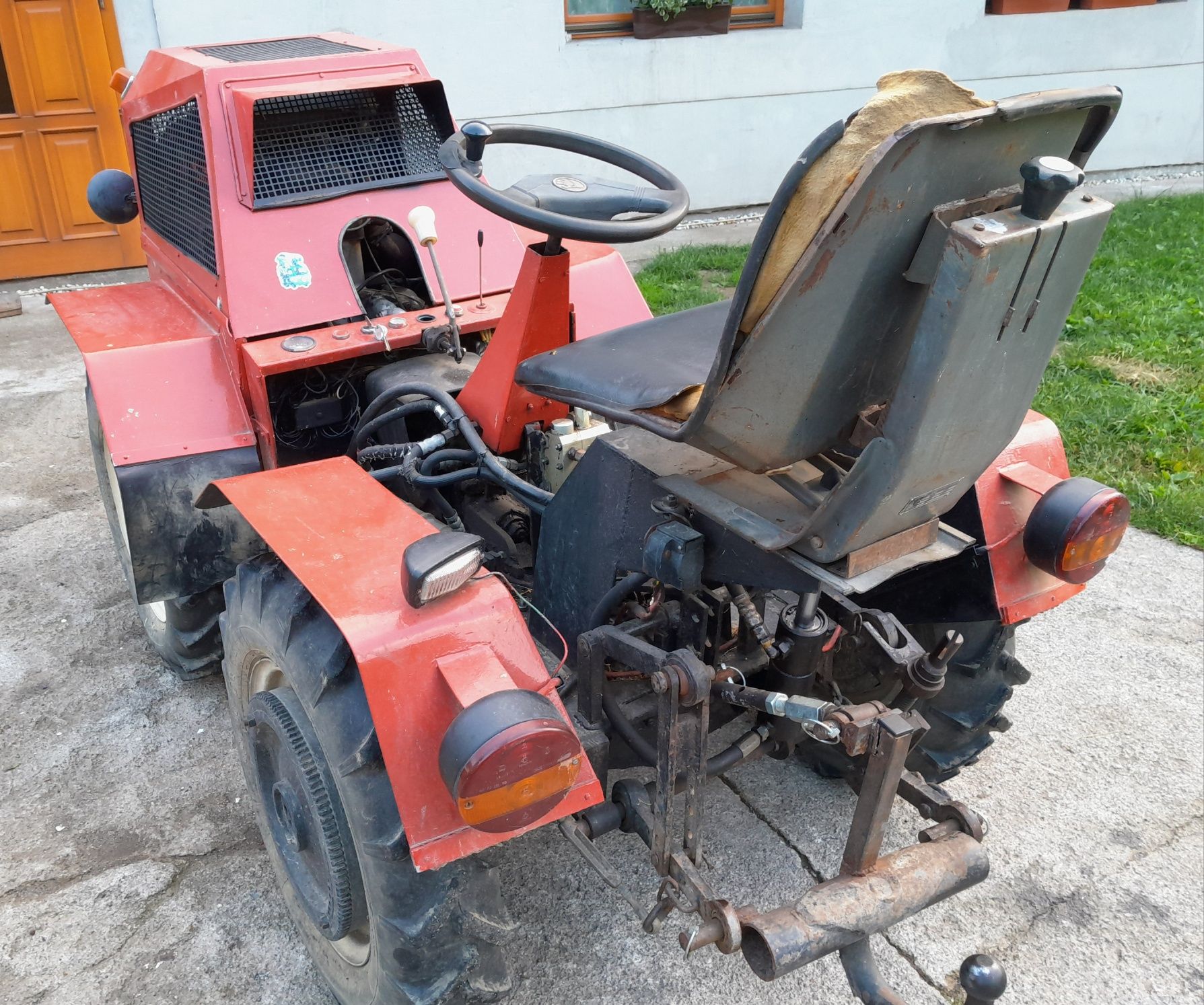 Traktorek Traktor sam