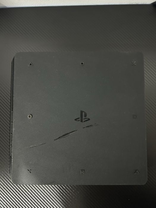 Ps4 slim com comando