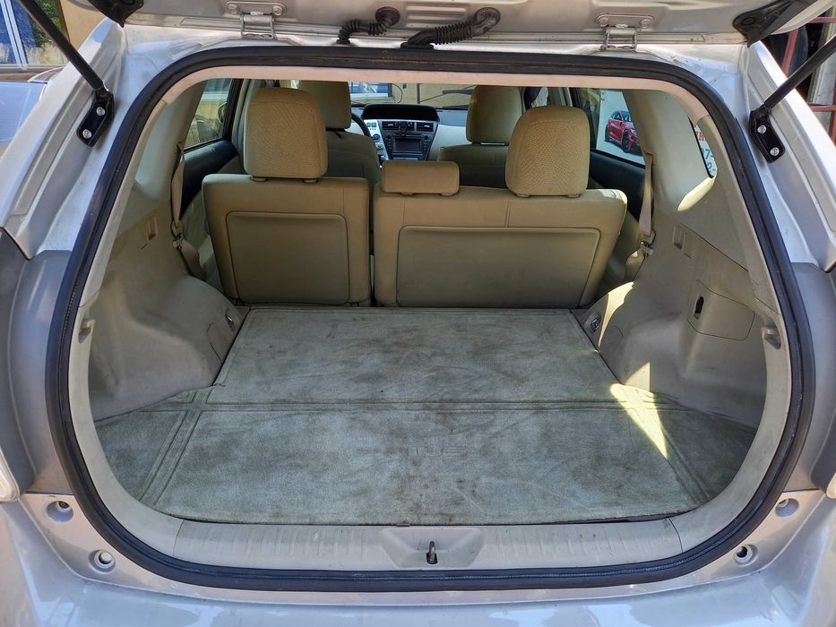 Toyota Prius V универсал 2014