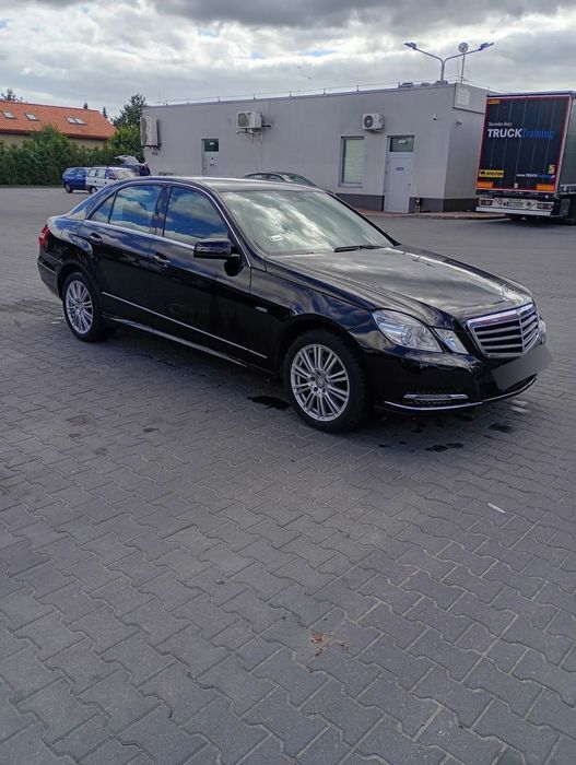 Mercedes-Benz Klasa E Sprzedam Mercedes klasa E