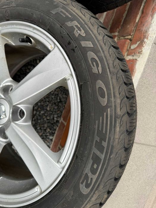 Koła VOLVO FELGI ALUMINIOWE 16 7.0 5X108 ET50 opony zima 205/55R16