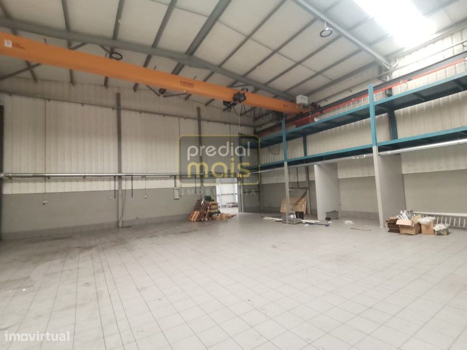 Pavilhão industrial - Gavião