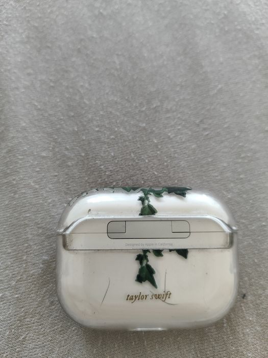 Кейс до AirPods pro 2