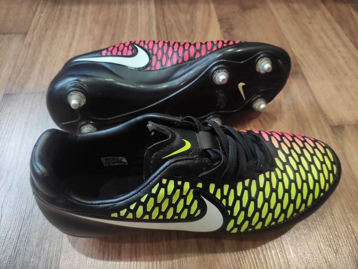 Копачки / бутси Nike Magista - 25 см.