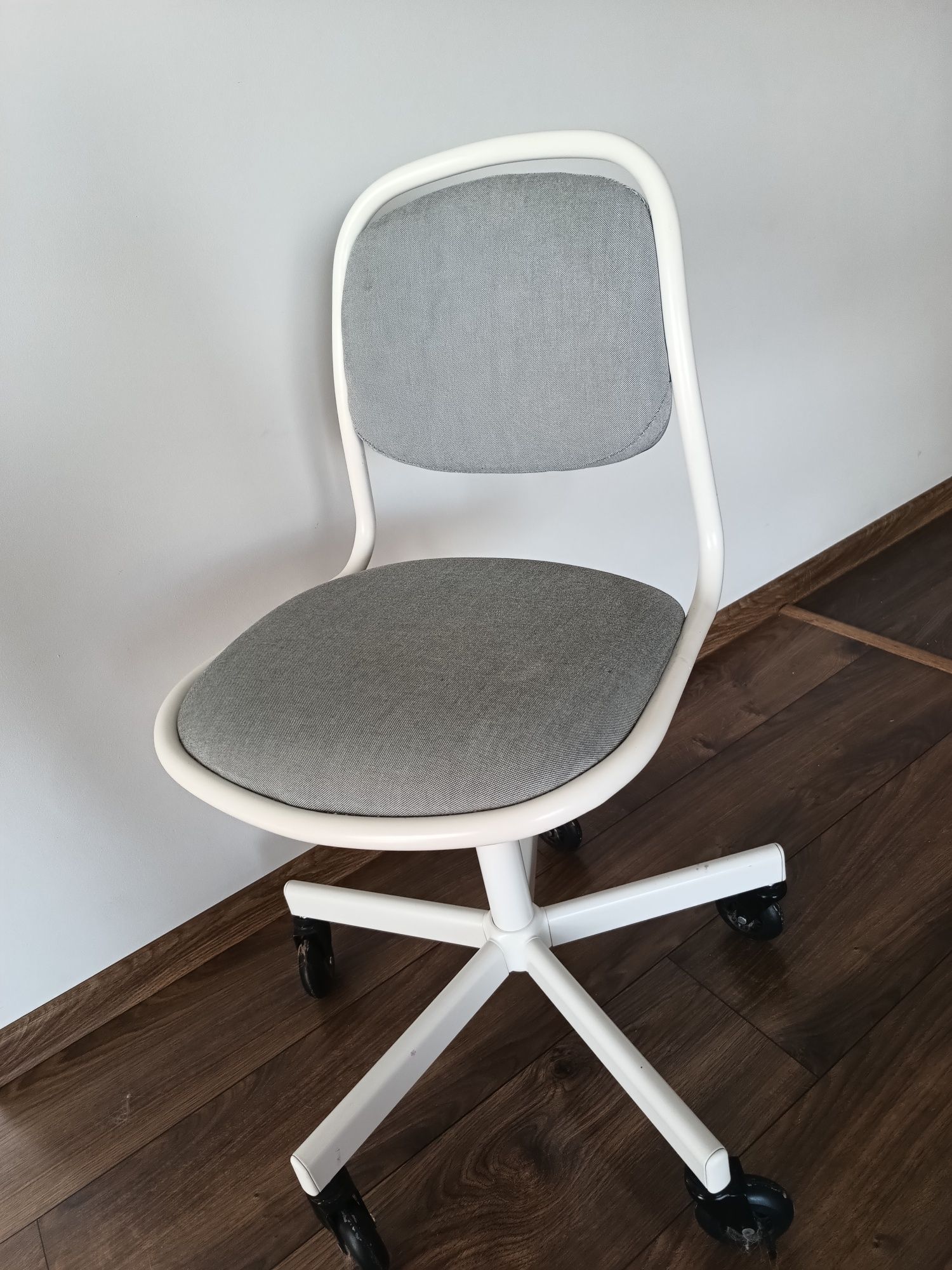 Krzesło obrotowe dziecięce, Ikea OFRJALL.