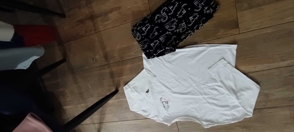 Piżama dla dziewczynki 146/152 smyk koty