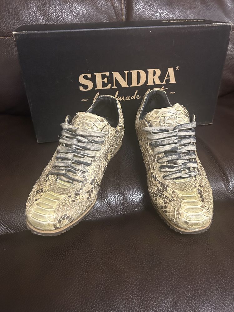 Кроссовки питон Sendra 36 размер