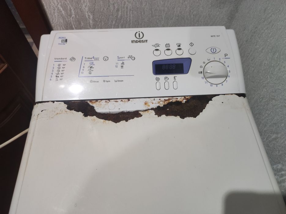 Пральна машинка indesit