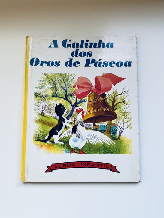 A Galinha dos Ovos de Páscoa  (nº 77) - Anita coleccao
