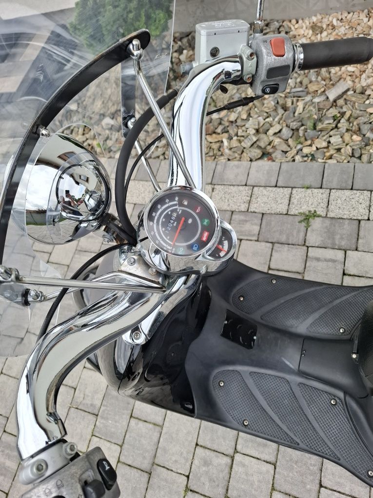 Skuter Aprilia Mojito custom Retro 2t nie vespa piaggio  Transport