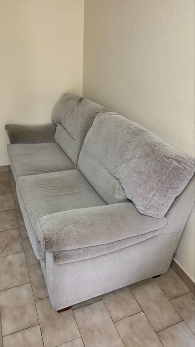 Vendo 2 sofas usados
