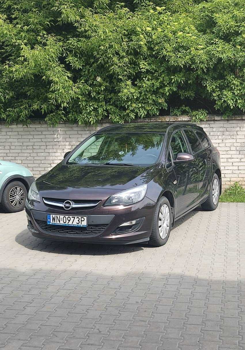 Opel Astra IV 1.4 T Sport